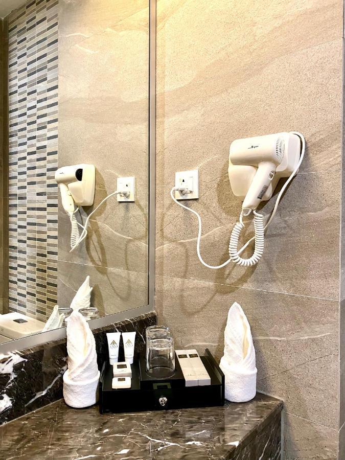Ano Hotel Miri Ngoại thất bức ảnh