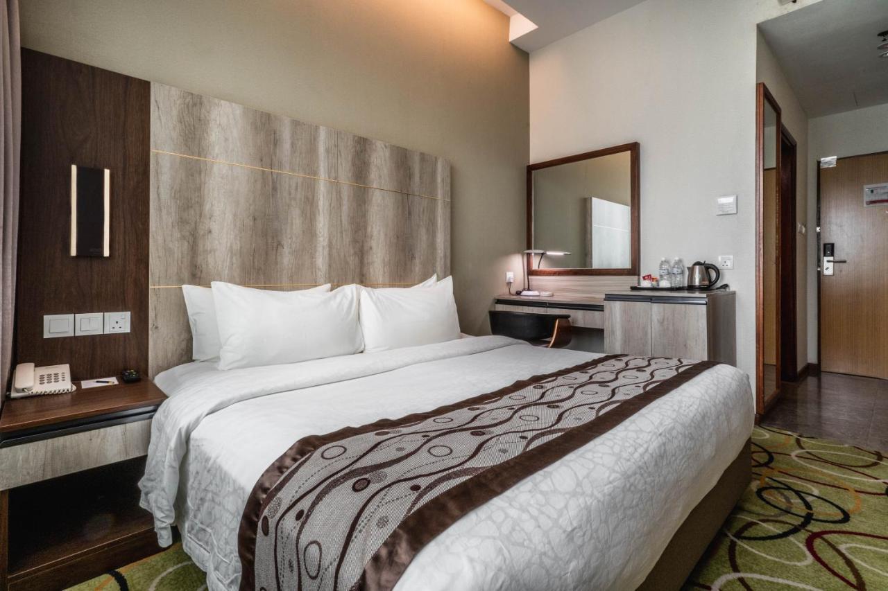 Ano Hotel Miri Ngoại thất bức ảnh