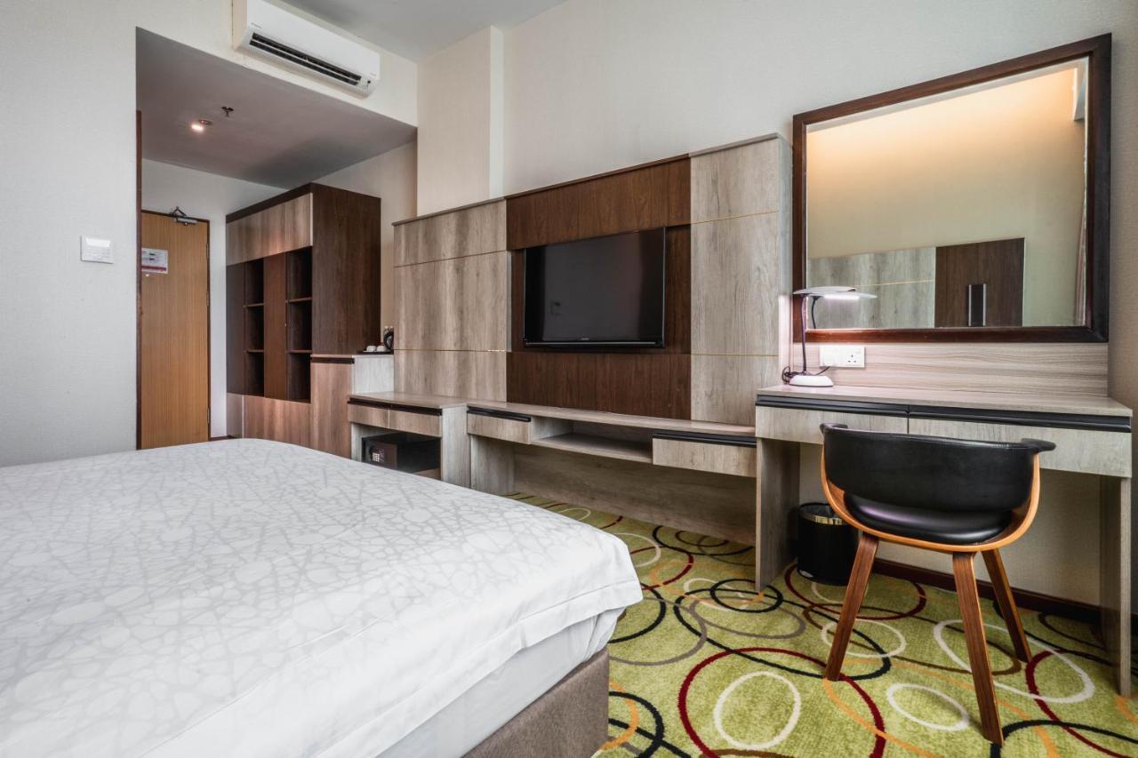 Ano Hotel Miri Ngoại thất bức ảnh
