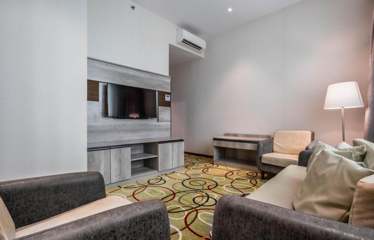 Ano Hotel Miri Ngoại thất bức ảnh