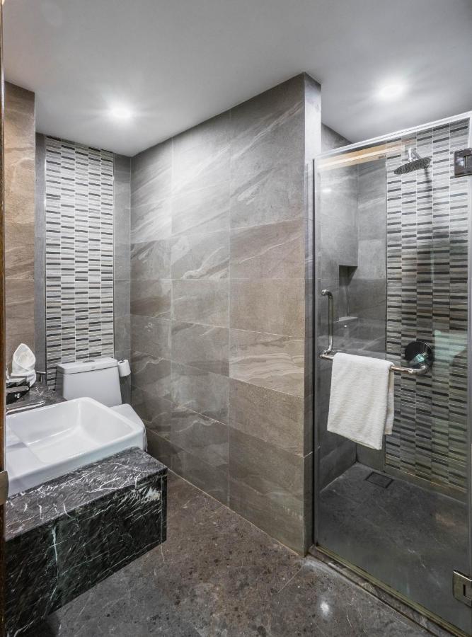 Ano Hotel Miri Ngoại thất bức ảnh